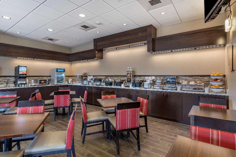 Отель Comfort Inn & Suites Gateway To Glacier National Park