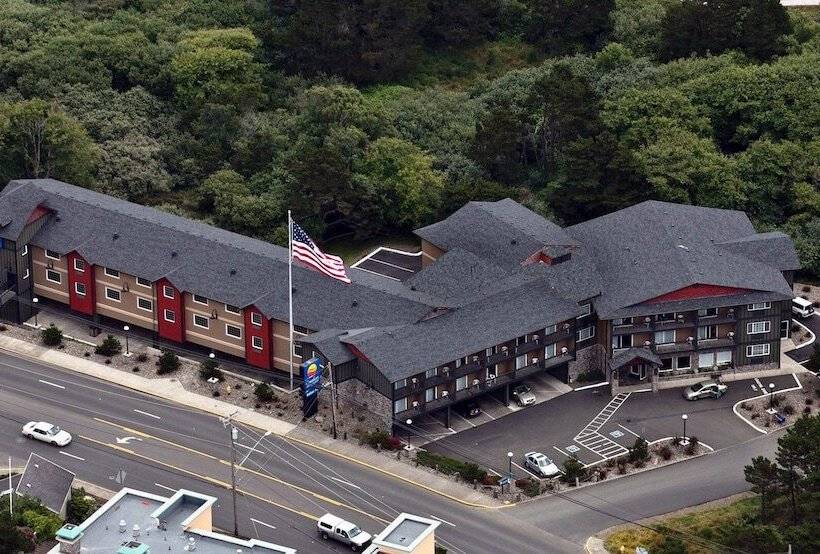 ホテル Comfort Inn & Suites