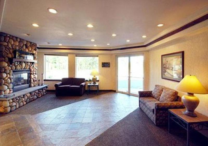 ホテル Comfort Inn & Suites