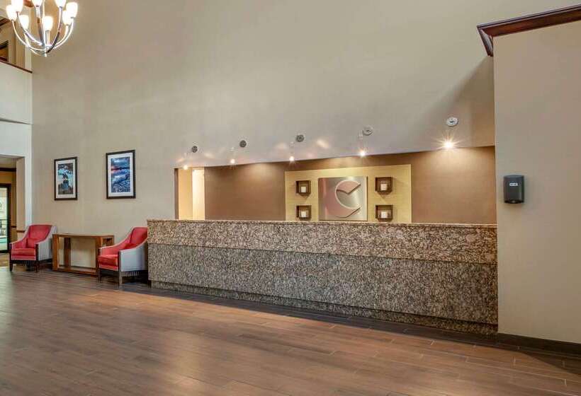 فندق Comfort Inn & Suites St. Louiso Fallon