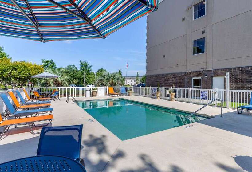 فندق Comfort Inn Summerville  Charleston