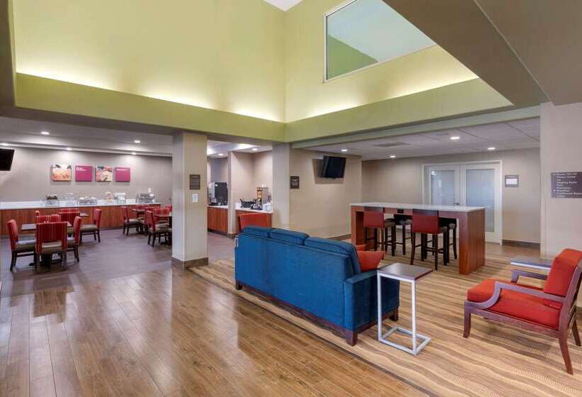 فندق Comfort Suites Marysville Yuba City