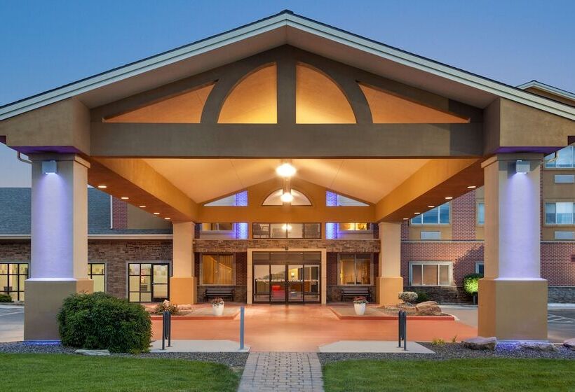 فندق Comfort Suites Boise West Meridian