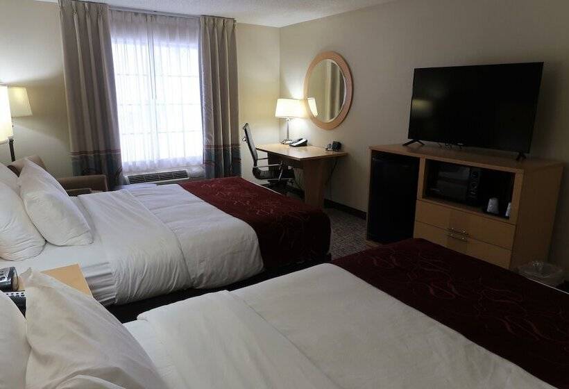 Отель Comfort Suites Pittsburgh Airport