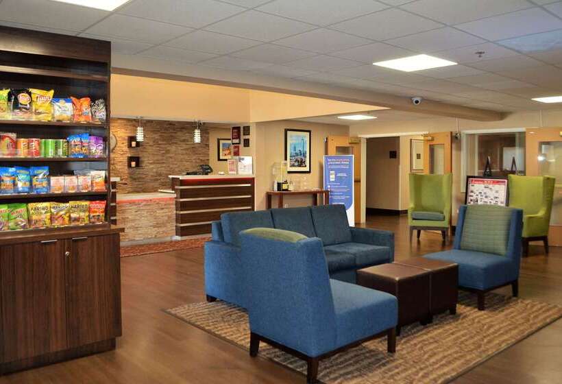 בית מלון כפרי Comfort Suites Northside Hospital Gwinnett