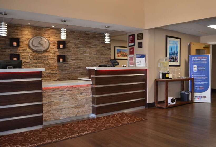 בית מלון כפרי Comfort Suites Northside Hospital Gwinnett