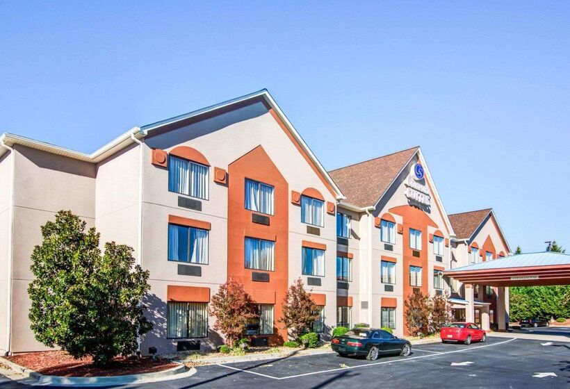 בית מלון כפרי Comfort Suites Northside Hospital Gwinnett