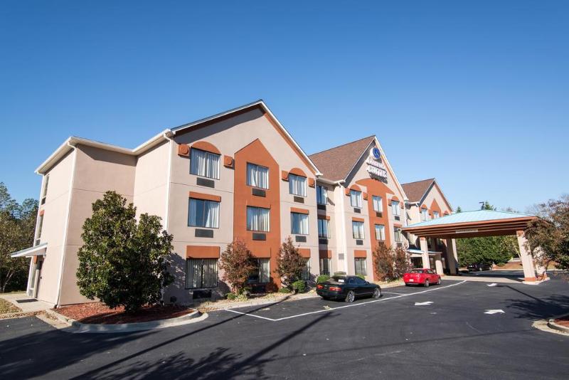 בית מלון כפרי Comfort Suites Northside Hospital Gwinnett