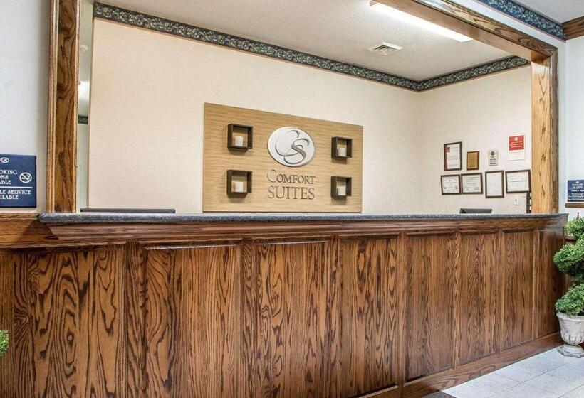 فندق Comfort Suites Jefferson City