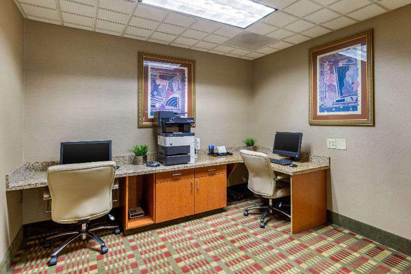 酒店 Holiday Inn Express & Suites Leesburg   Historic District, An Ihg