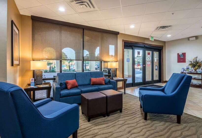 ホテル Comfort Suites