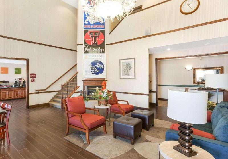 Отель Comfort Suites Plainview
