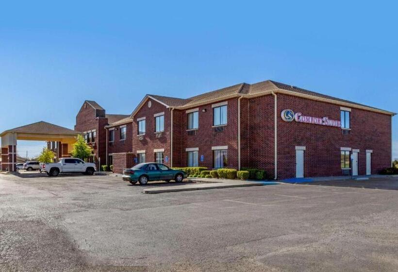 Отель Comfort Suites Plainview
