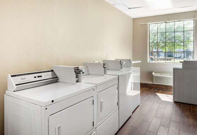 هتل Comfort Suites Shreveport West I20