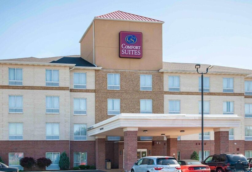 בית מלון כפרי Comfort Suites Southport