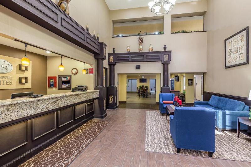 ホテル Comfort Suites The Colony  Plano West