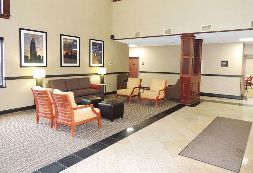 فندق Comfort Suites