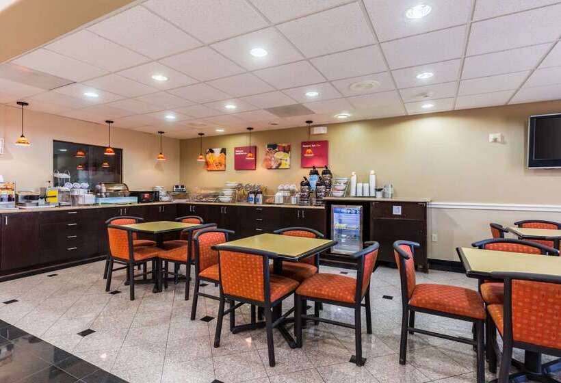 Отель Comfort Suites Westchase Houston Energy Corridor