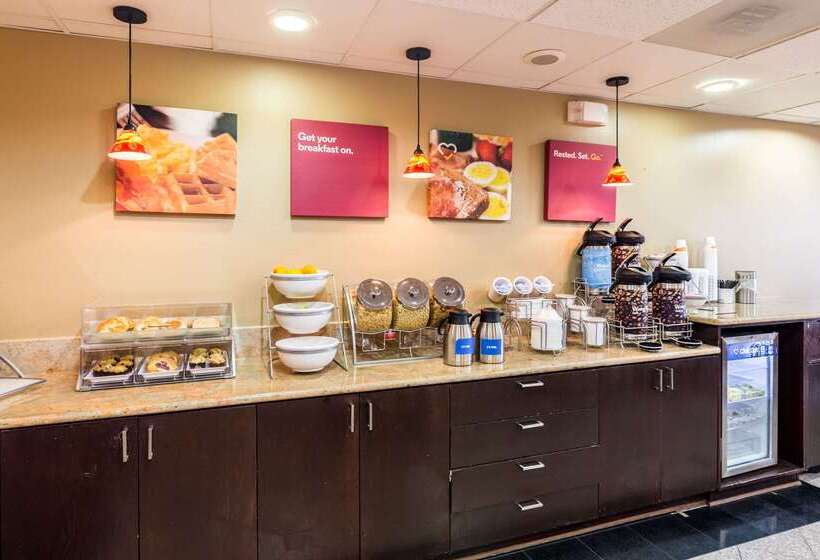 Отель Comfort Suites Westchase Houston Energy Corridor