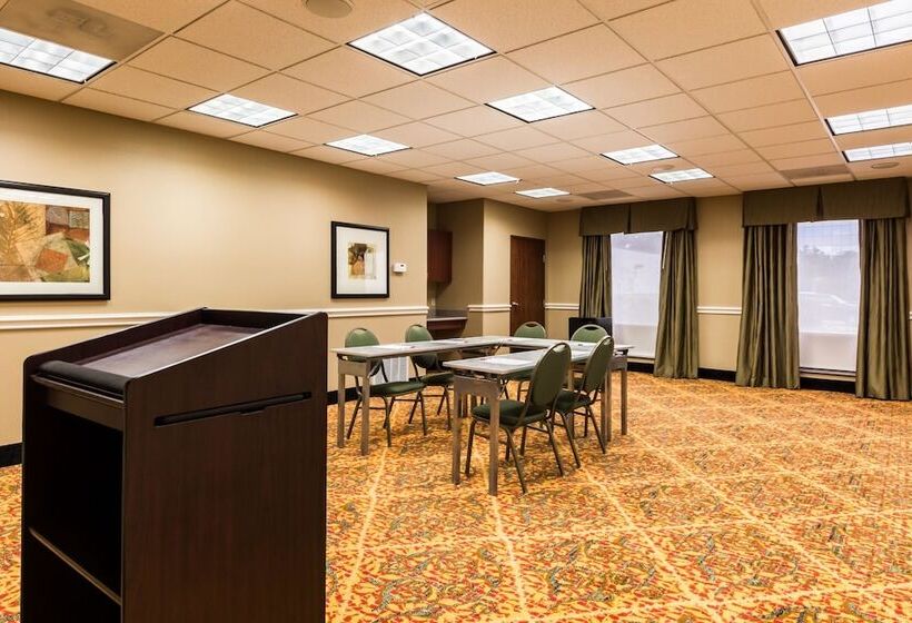 Отель Comfort Suites Westchase Houston Energy Corridor