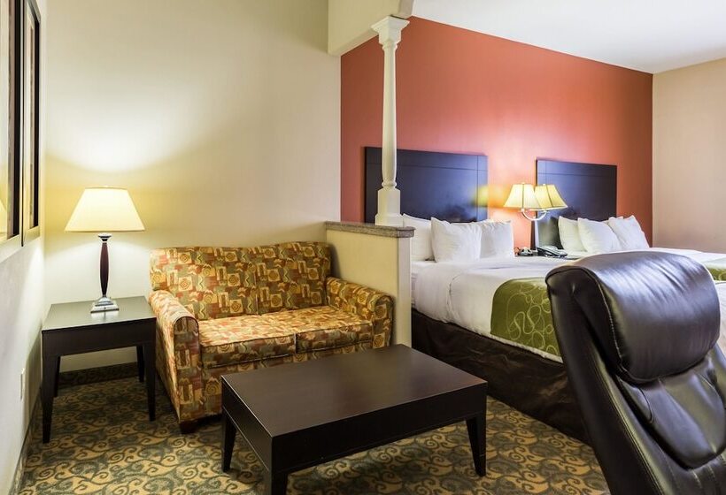 Отель Comfort Suites Westchase Houston Energy Corridor