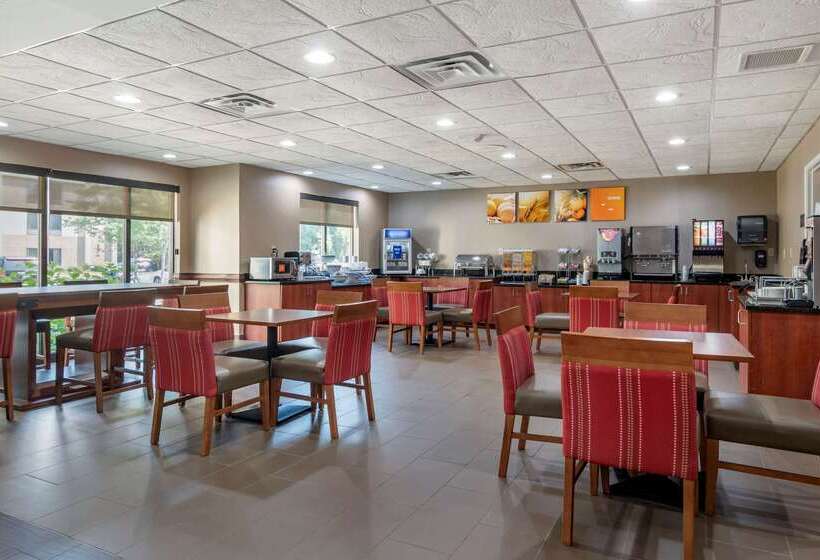 فندق Comfort Suites Woodstock   Atlanta North