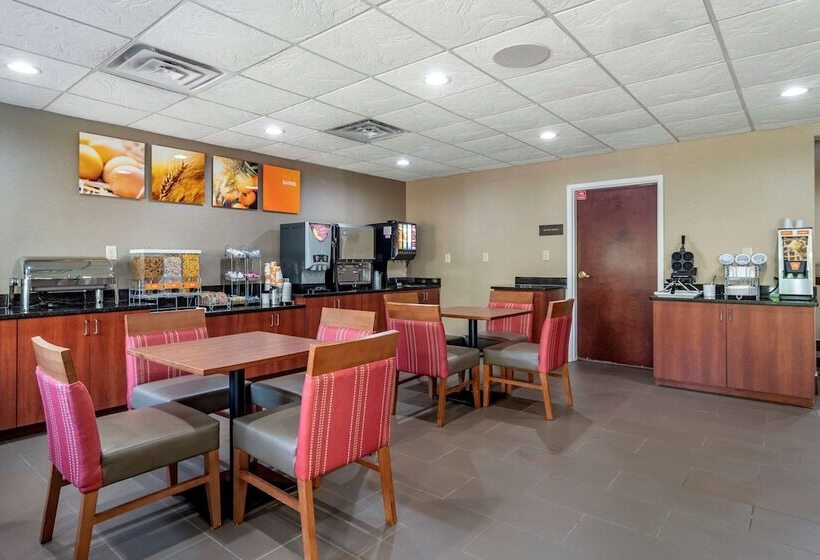 فندق Comfort Suites Woodstock   Atlanta North