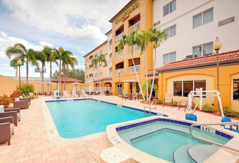 فندق Courtyard By Marriott West Palm Beach Airport