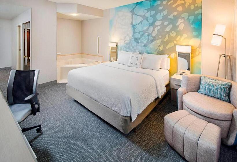 فندق Courtyard By Marriott West Palm Beach Airport