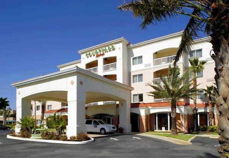 فندق Courtyard By Marriott West Palm Beach Airport