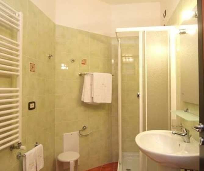 فندق Cristal Eboli