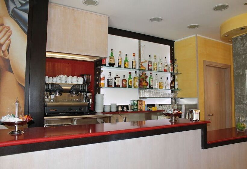 فندق Cristal Eboli