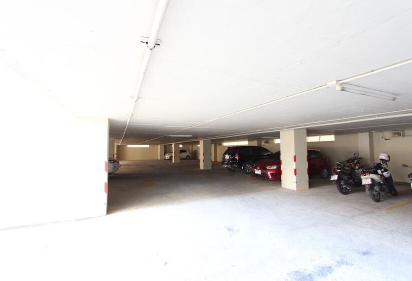 هتل Crown Pattaya Beach