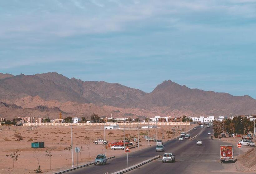 هتل Dahab Plaza