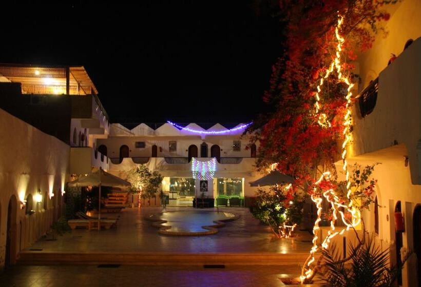 هتل Dahab Plaza