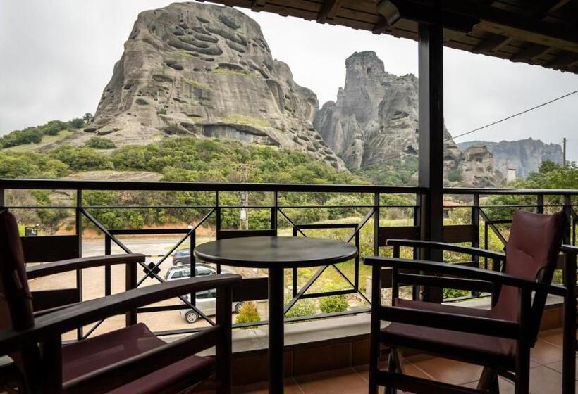 ホテル Dellas Boutique