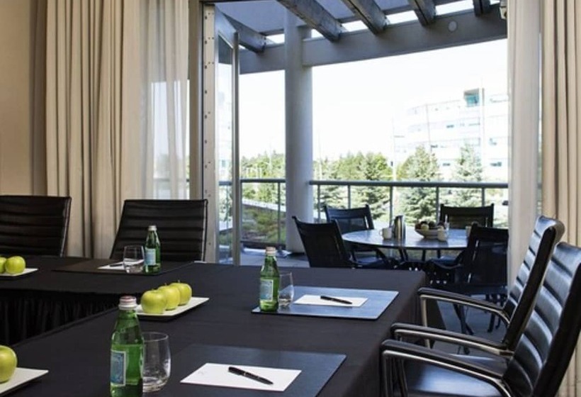 Delta Hotels By Marriott Guelph Conference Centre