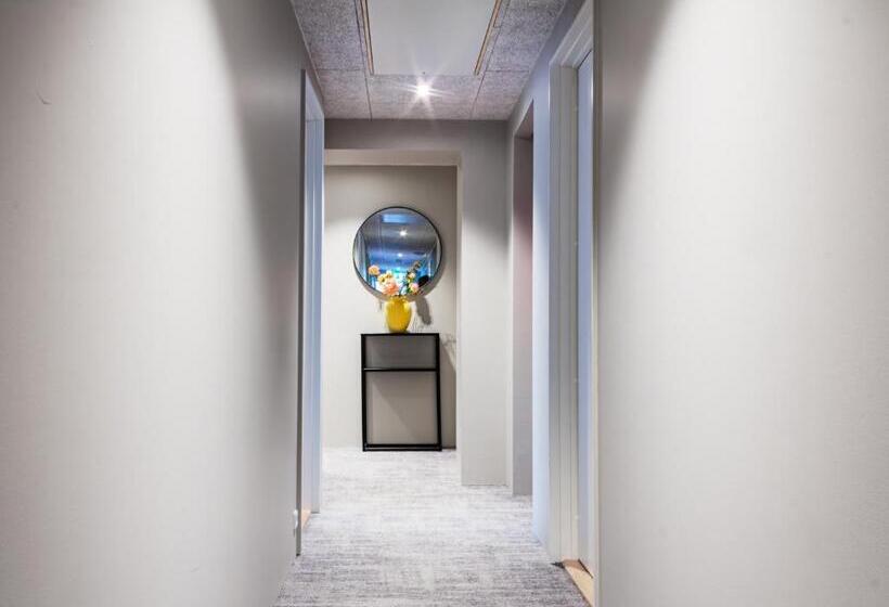 בית מלון כפרי Djurhuus