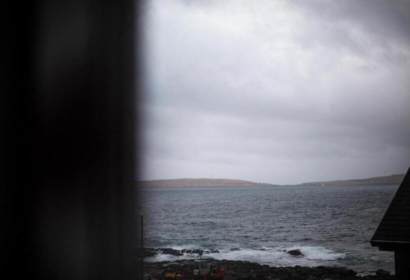 בית מלון כפרי Djurhuus