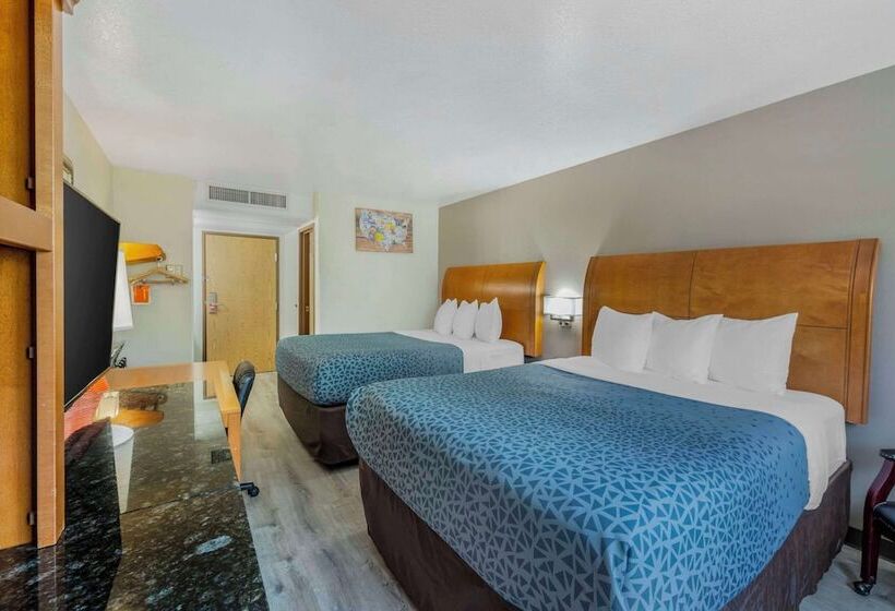 هتل Baymont By Wyndham Missoula