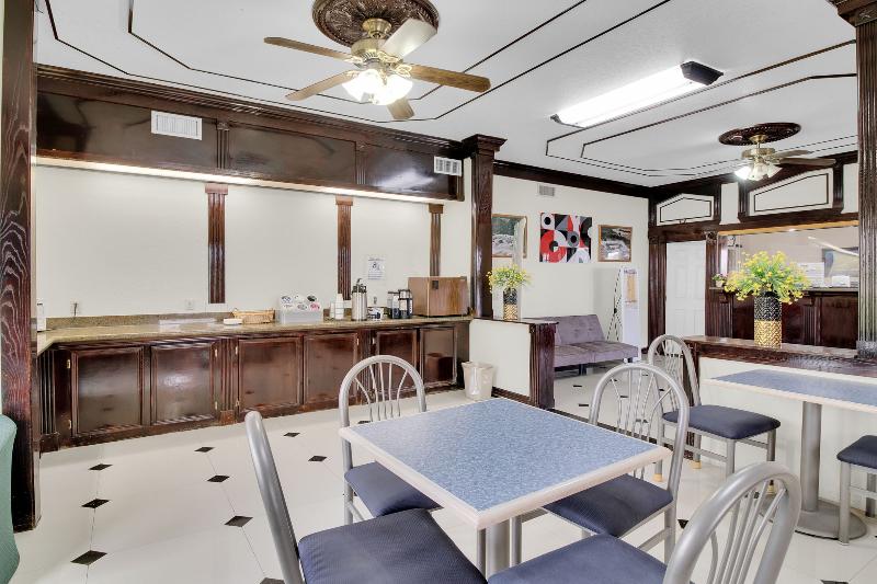 Oyo Hotel Three Rivers Tx Us 281