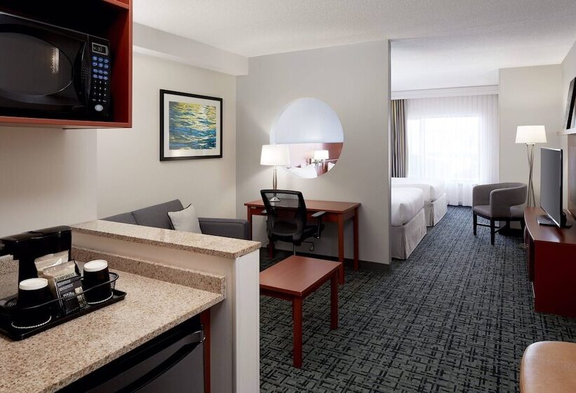 酒店 Fairfield Inn & Suites By Marriott Montreal Airport