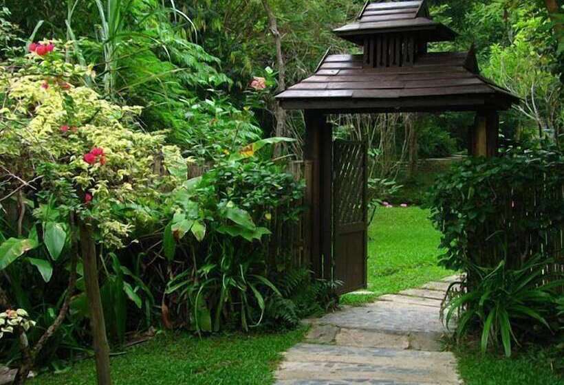 فندق Fern Resort Mae Hong Son