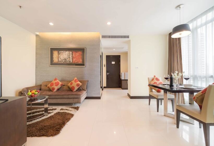 ホテル Furamaxclusive Asoke  Bangkok