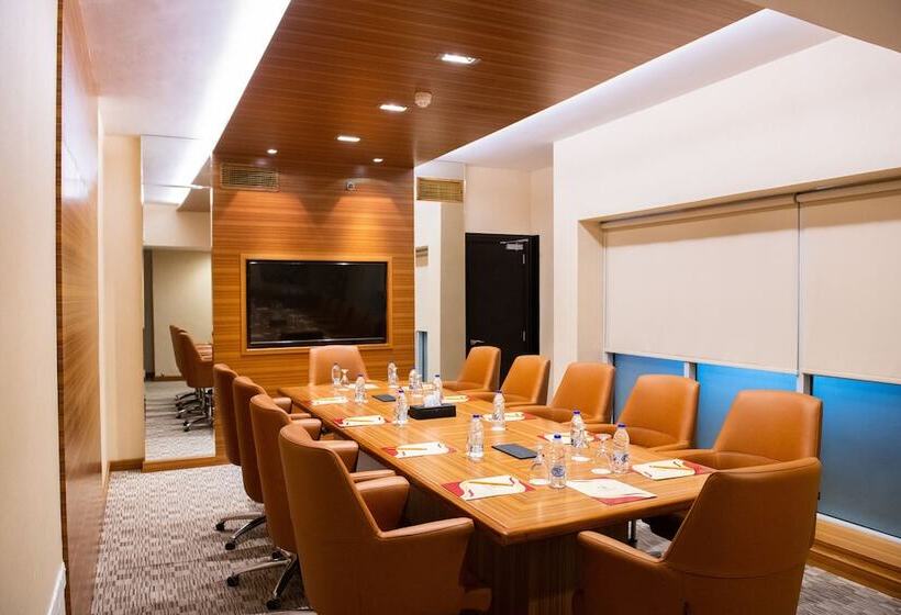 Grandeur Hotel Al Barsha