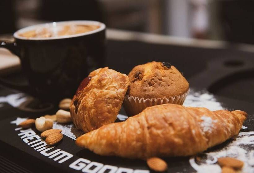 Grandeur Hotel Al Barsha