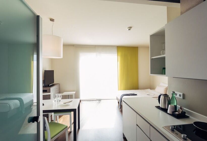 Harry S Home Linz Urfahr Hotel & Apartments