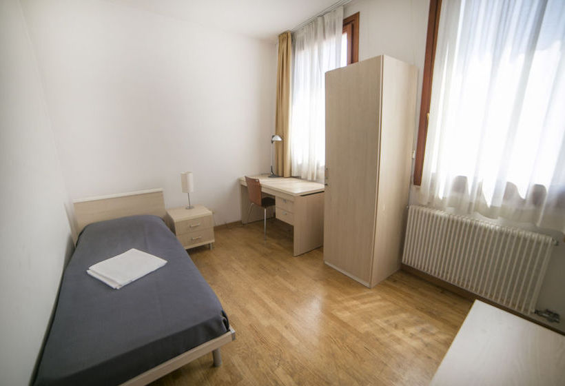 בית מלון כפרי Sunny Terrace Hostel