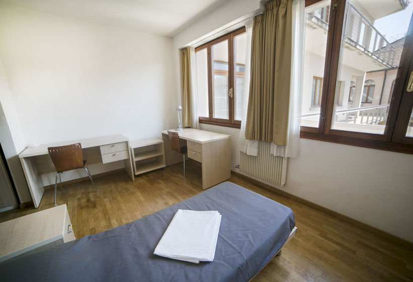 בית מלון כפרי Sunny Terrace Hostel