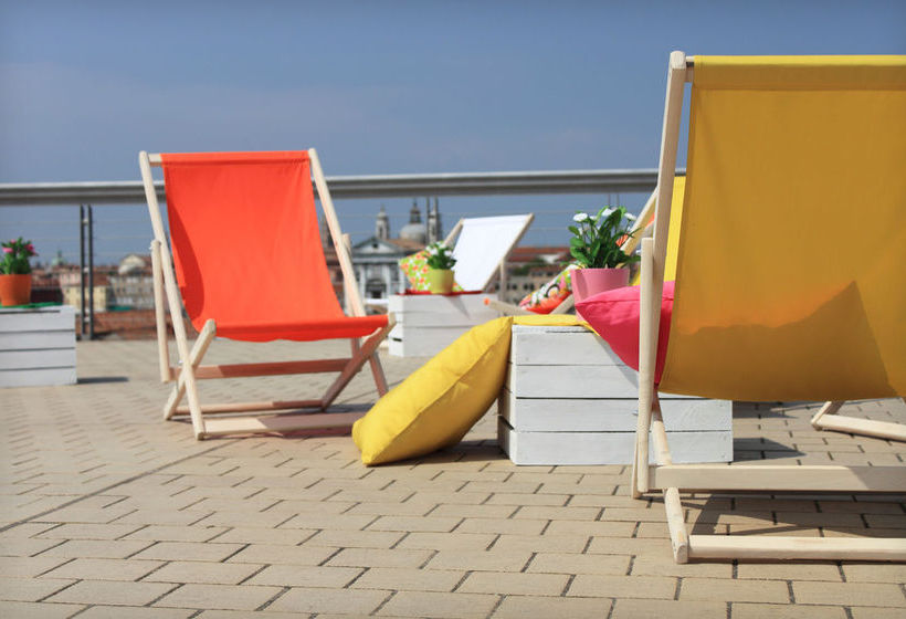 בית מלון כפרי Sunny Terrace Hostel